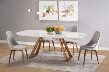 Mesa Zoe com cadeiras Mel 